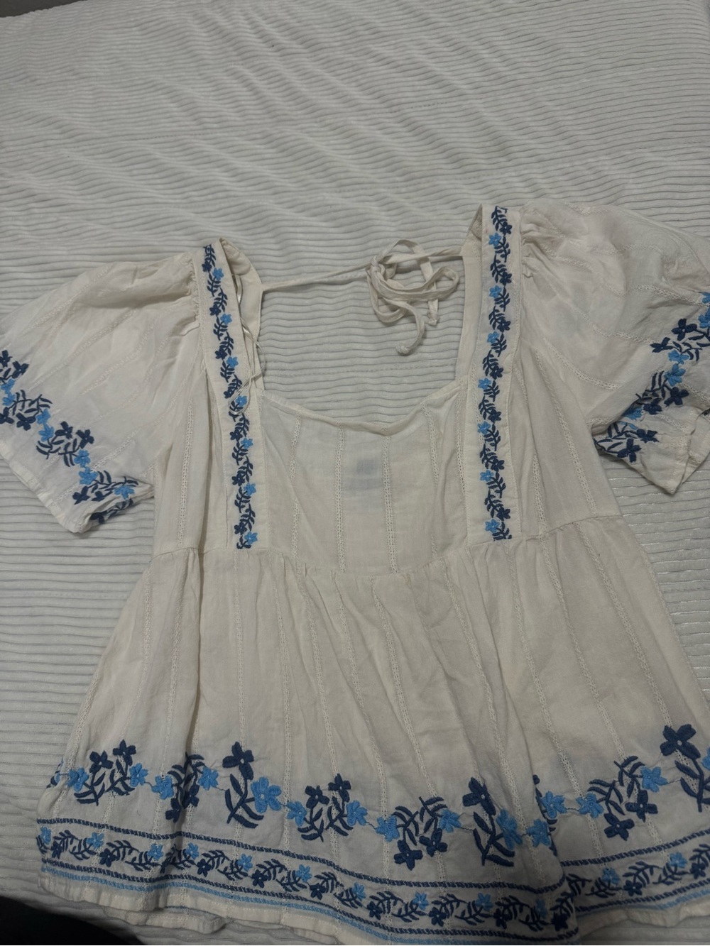 Old Navy White Peasant Blouse with Blue Floral Embroidery